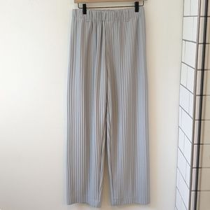Homme Plisse Issey Miyake Grey Men's Pleated Pants - Size 2